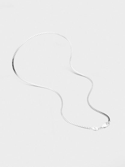 Seyra™ Minimal Box Chain — Silver